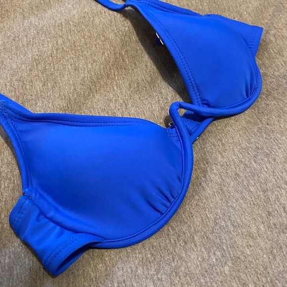 Wired Bikini Top - Picture 2 of 4